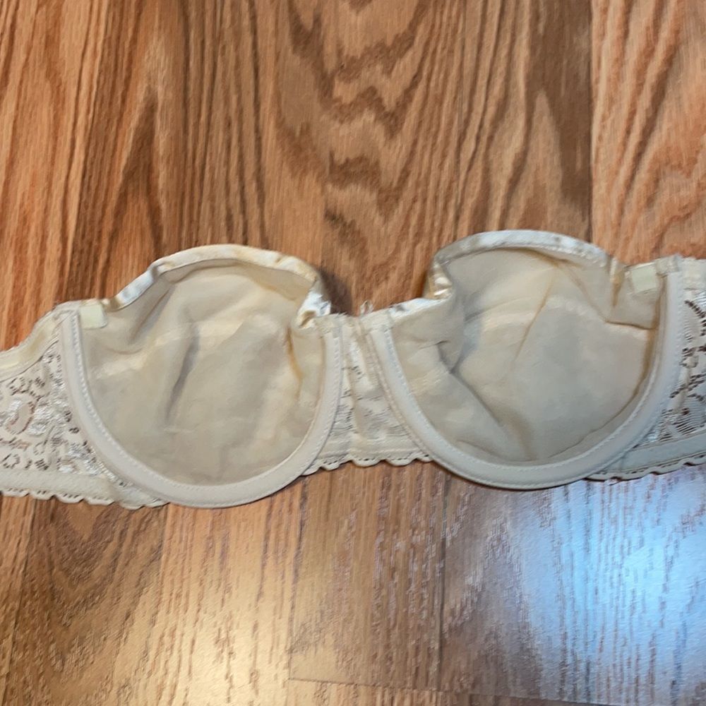 Vintage Strapless Lace bra Underwire - Picture 5 of 6